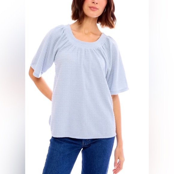 bobeau Tops - Bobeau soft blue Textured Blouse